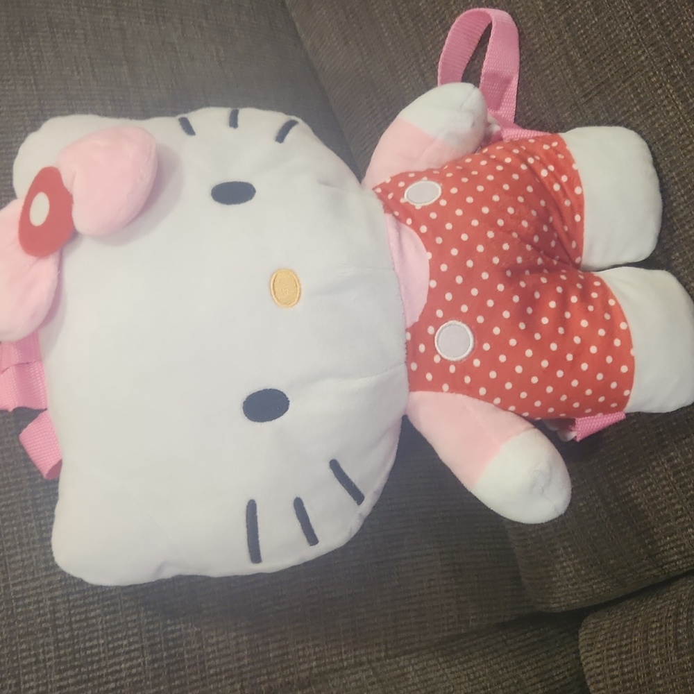 Hello Kitty Backpack - Picture 2 of 11